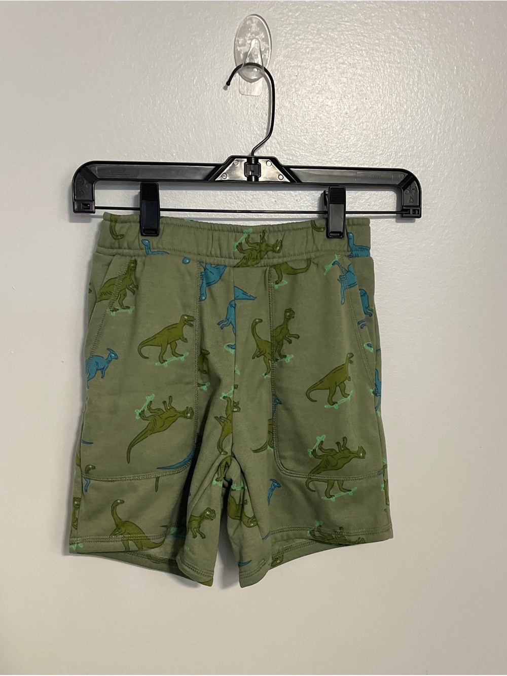 NWT Boys Dinosaur Knit Shorts Sz M (8)